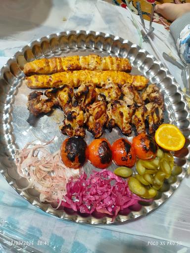 عکس باغ رستوران بهار