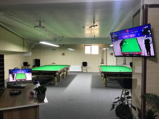 عکس آکادمی اسنوکر و بیلیارد امیر