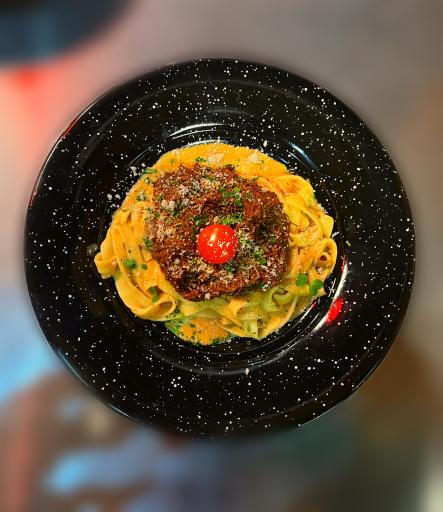 عکس مرتیا رسترو سوشی خونه گرگان