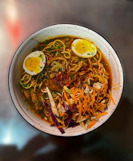 عکس مرتیا رسترو سوشی خونه گرگان