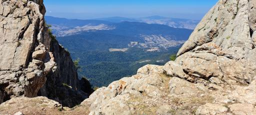 عکس دره اوپرت