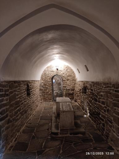 عکس کلیسا مریم مقدس (ننه مریم)