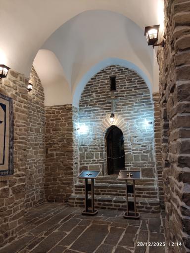 عکس کلیسا مریم مقدس (ننه مریم)