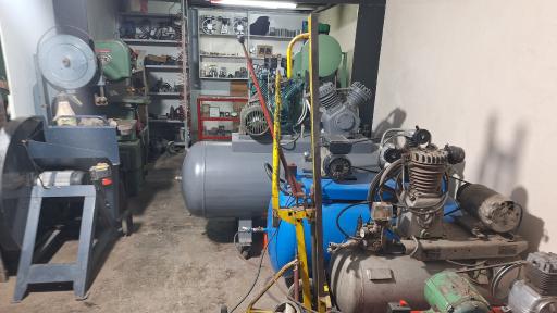 عکس پمپ باد آذر ابزار