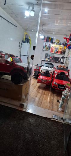 عکس تعمیرات ماشین شارژی و اسکوتر برقی