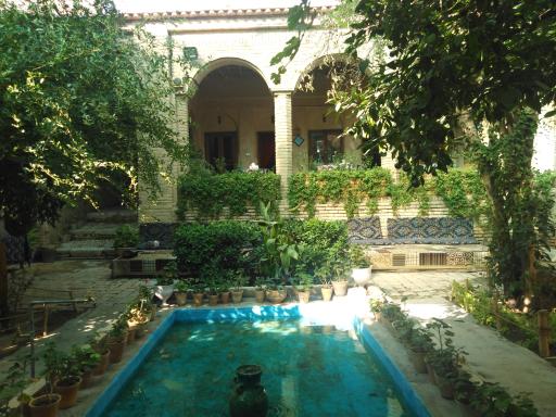 عکس اقامتگاه سرای آبی بی