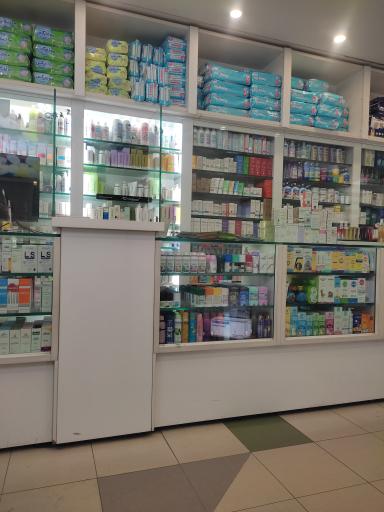 عکس داروخانه شبانه روزی قانون