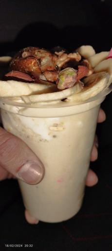 عکس آبمیوه فرامرز