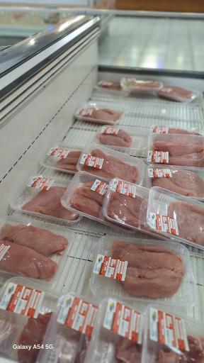 عکس هایپر مارکت نجم خاورمیانه