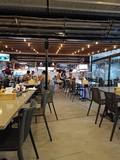 عکس کافه رستوران باشگاه آفتاب