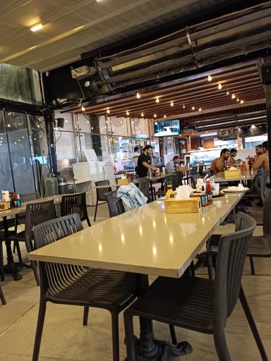 عکس کافه رستوران باشگاه آفتاب