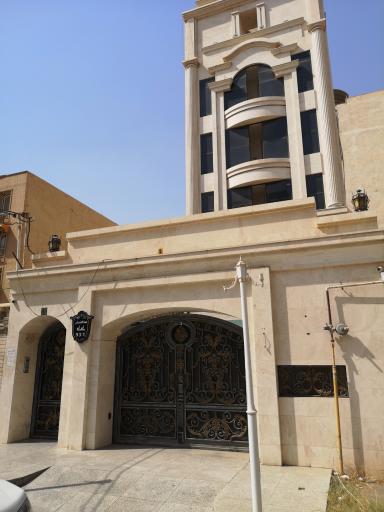 عکس ساختمان لی لی