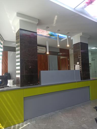 عکس کلینیک دندانپزشکی سپید