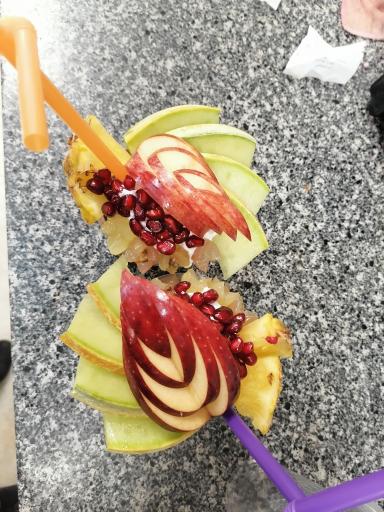 عکس آبمیوه فرامرز