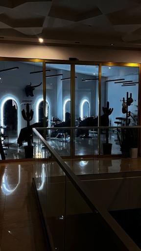 عکس سالن موی مردانه آپرکات