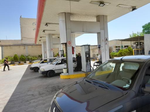 عکس پمپ گاز CNG