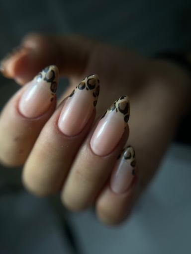 عکس سالن آرایش و زیبایی دریا