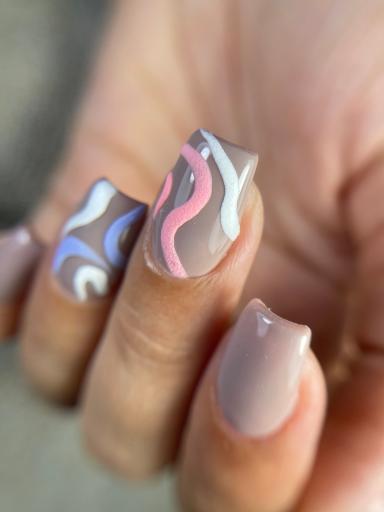 عکس سالن آرایش و زیبایی دریا