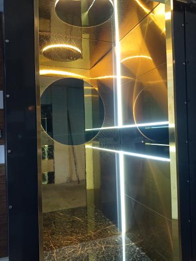 عکس صنایع آسانسور سیلور کابین