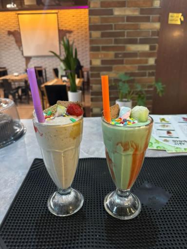 عکس کافه کاکتوس