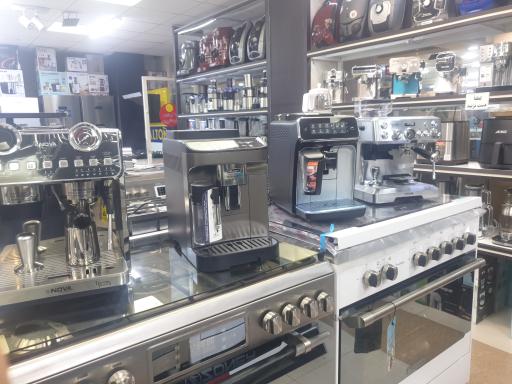 عکس فروشگاه بزرگ احسان