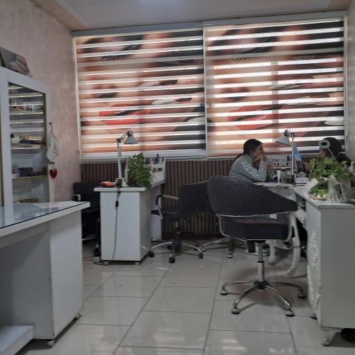 عکس سالن زیبایی رزالین