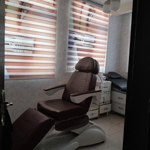 عکس سالن زیبایی رزالین