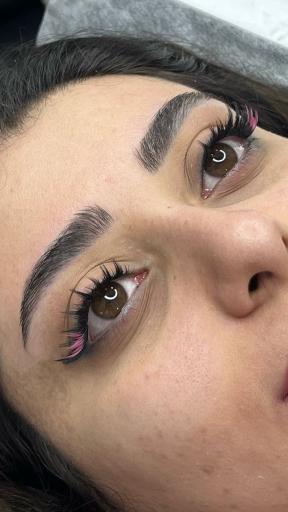 عکس سالن زیبایی رزالین