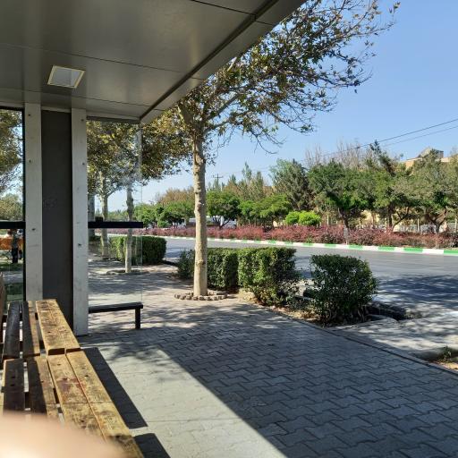 عکس انتهای امامیه