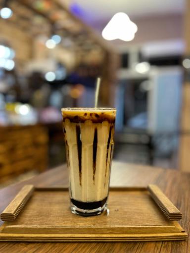 کافه قهوه سایمان