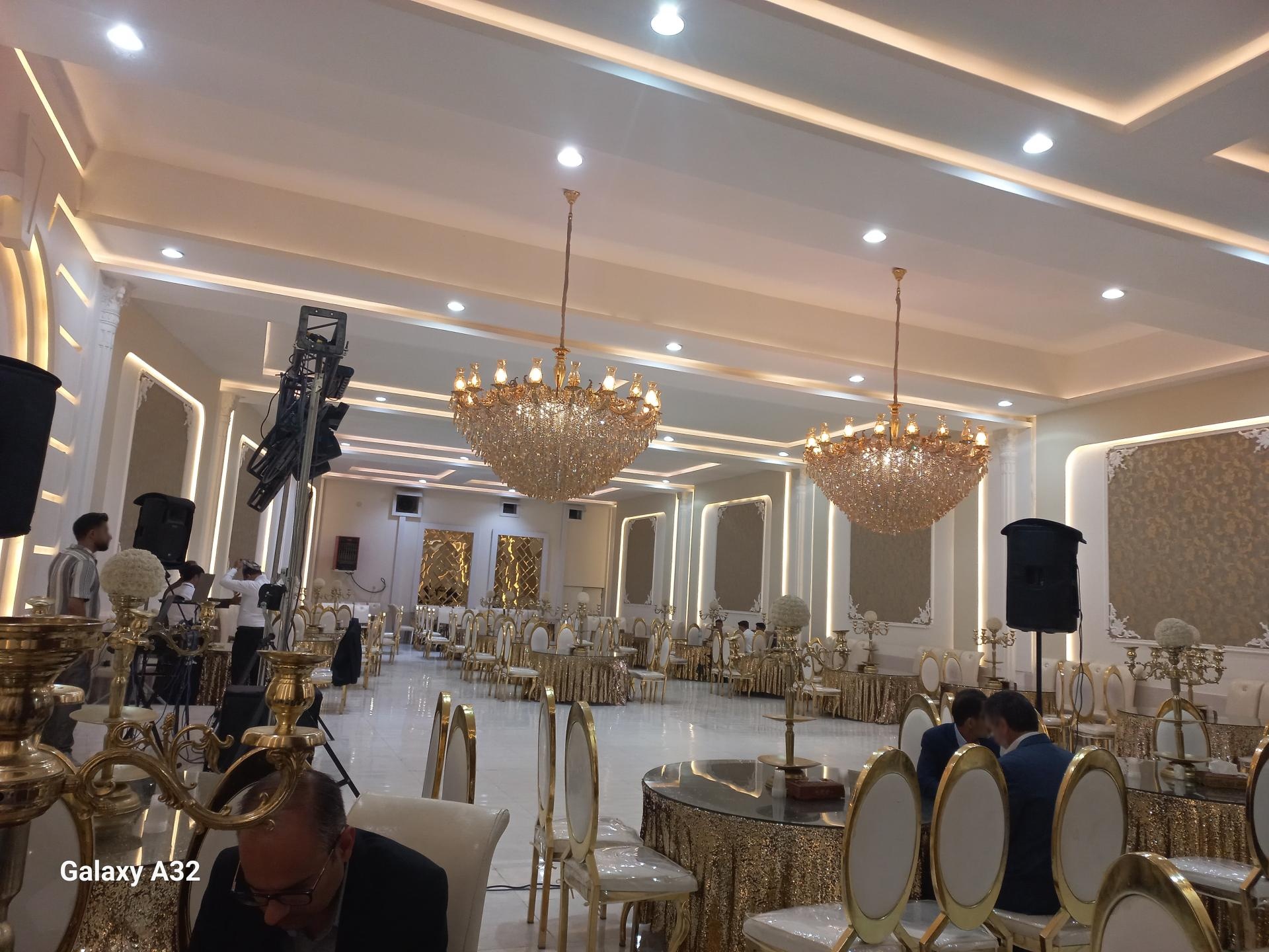 عکس تالار پذیرایی مجنون سبزوار