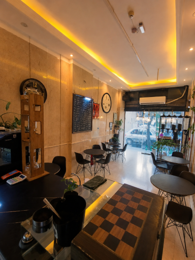 عکس کافه روستری میست