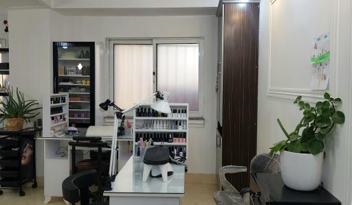 عکس سالن زیبایی دلارام راد