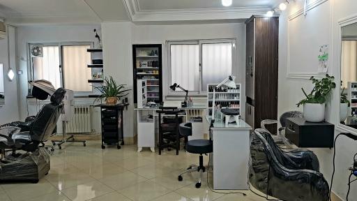 عکس سالن زیبایی دلارام راد