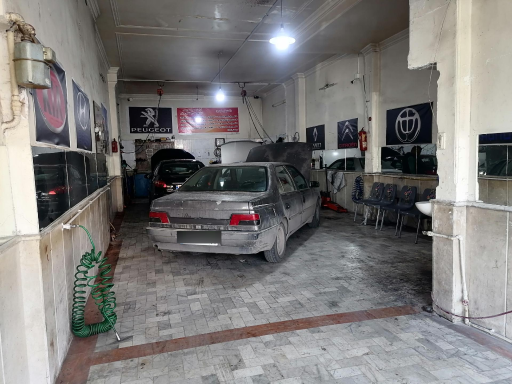 عکس خدمات خودرویی نوین