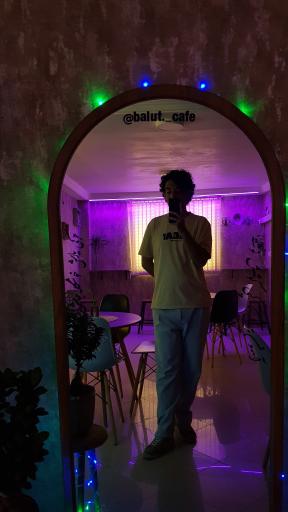 عکس کافه بلوط