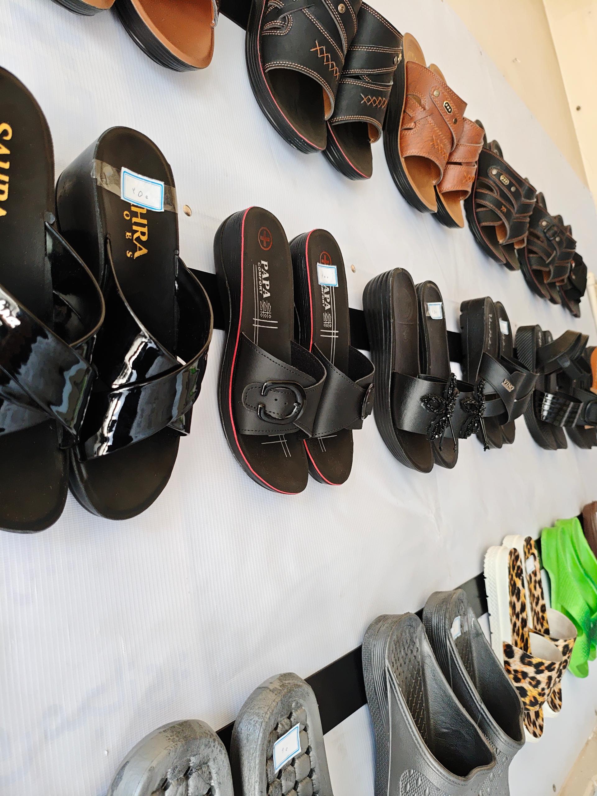 عکس کفش و دمپایی موسائی