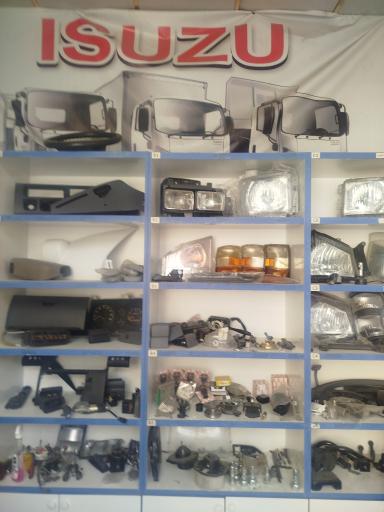 عکس استوک ایسوزو موسی زاده