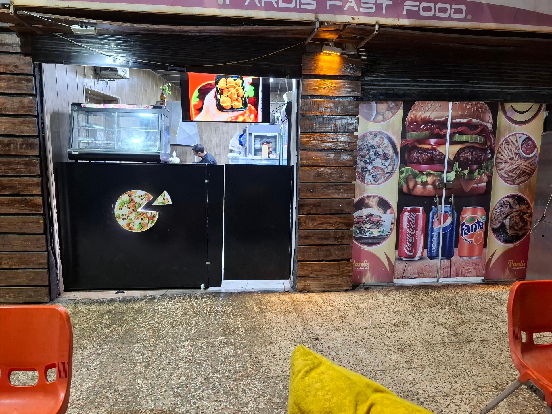 عکس فست فود چافر 