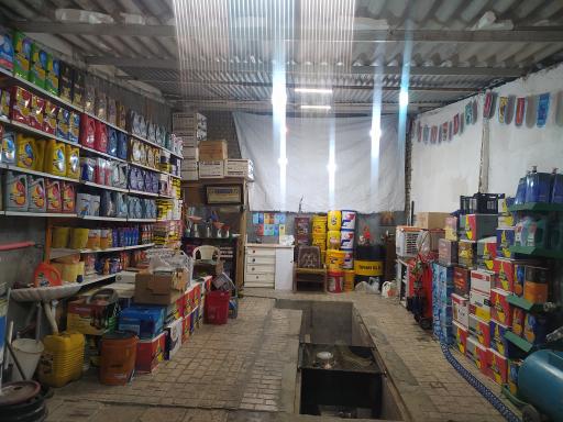 عکس تعویض روغن صفیری 