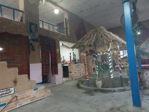 کافه سنتی فانوس