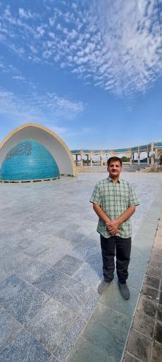 عکس آرامگاه دکتر قیصر امین‌پور