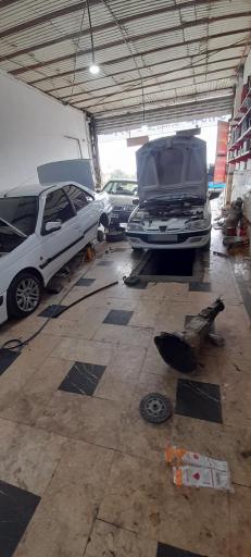 عکس خدمات خودرویی ایمان 