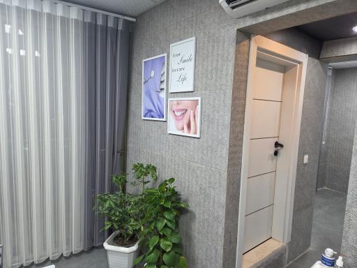 عکس کلینیک دندانپزشکی دکتر پاکمهر