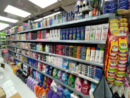 عکس هایپر مارکت بهار