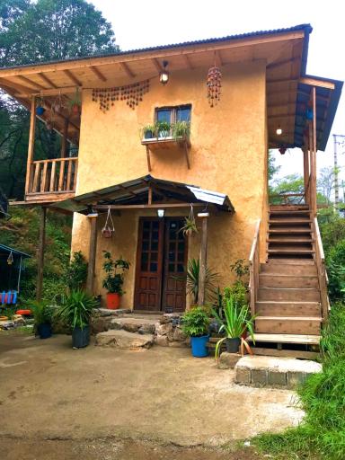 عکس رستوران ننه خدیجه