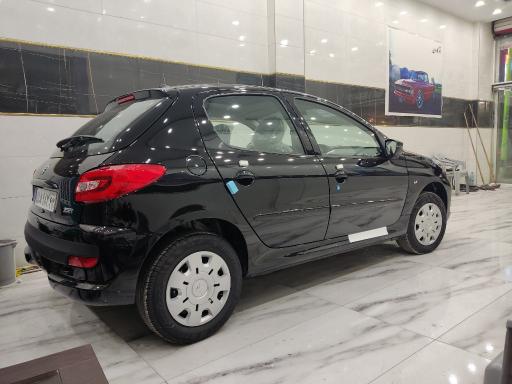 عکس نمایشگاه اتومبیل کارون