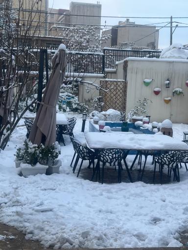 عکس امارت ماهور_ کافه آدم برفی