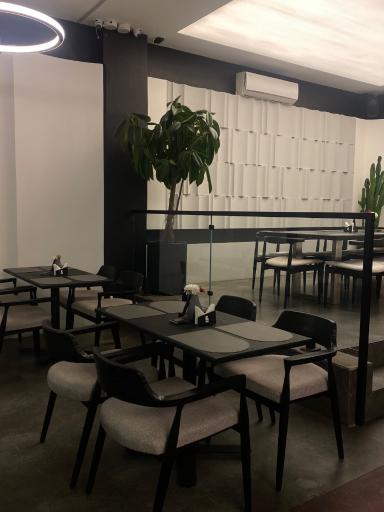 عکس کافه رستوران وند