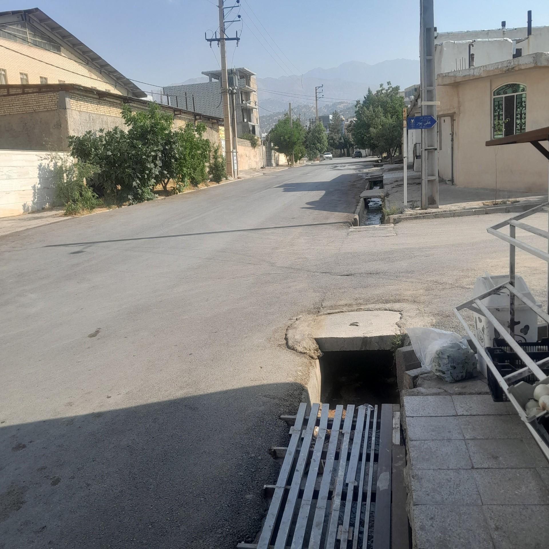 عکس دبیرستان دخترانه صدیقه اطهر